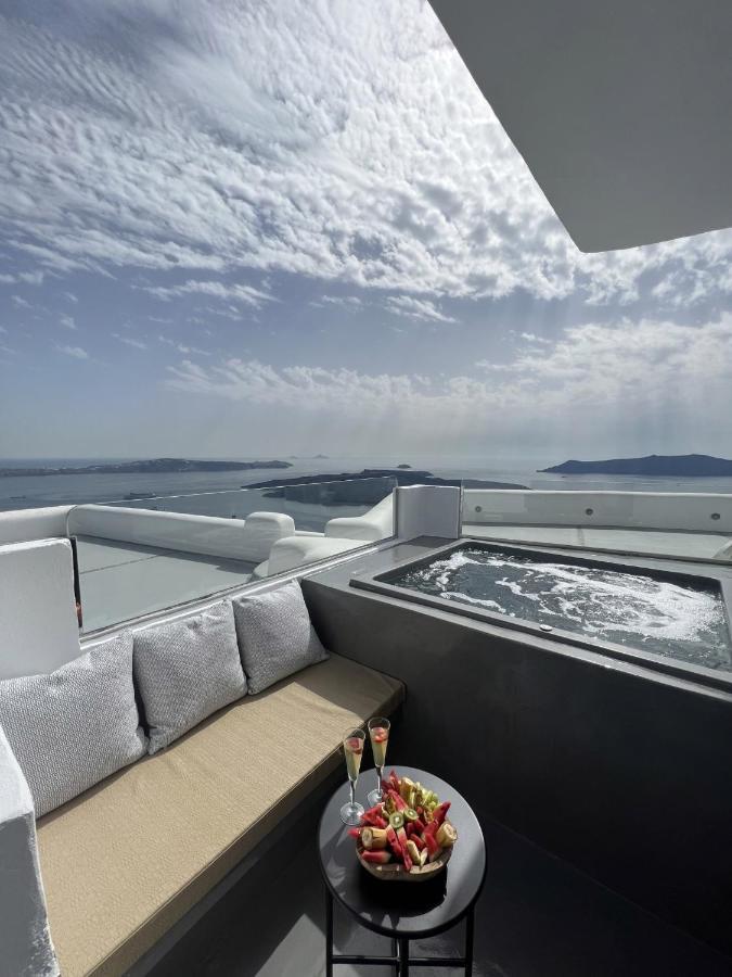 คาเฟียริส อพาร์ตเมนต์ - ออน เดอะ คลิฟ Aparthotel ฟิรอสเตฟานี ภายนอก รูปภาพ