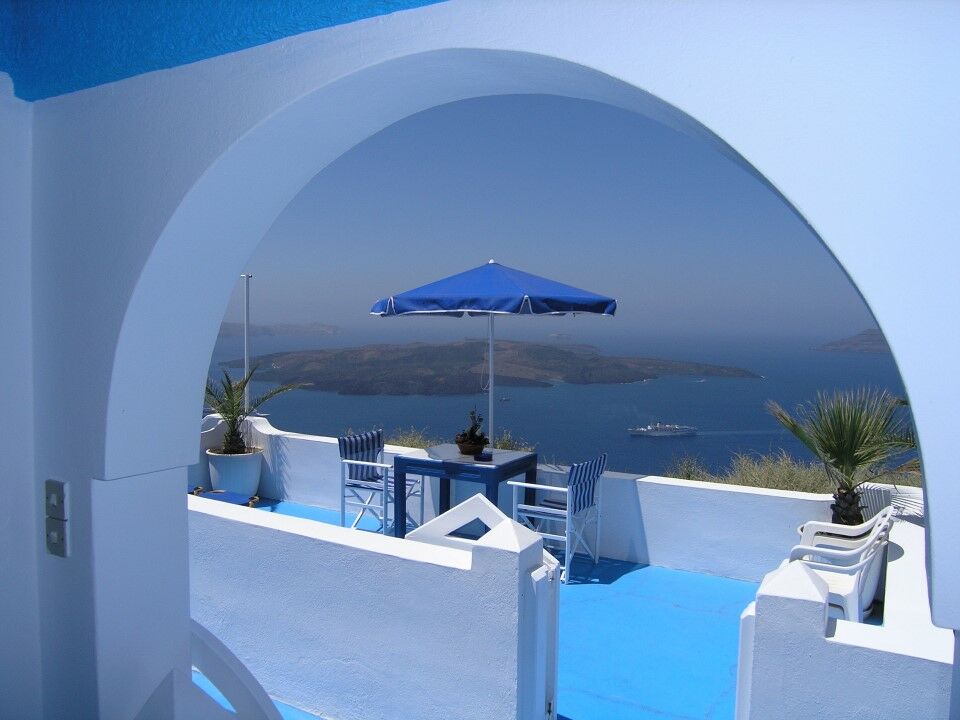 คาเฟียริส อพาร์ตเมนต์ - ออน เดอะ คลิฟ Aparthotel ฟิรอสเตฟานี ภายนอก รูปภาพ